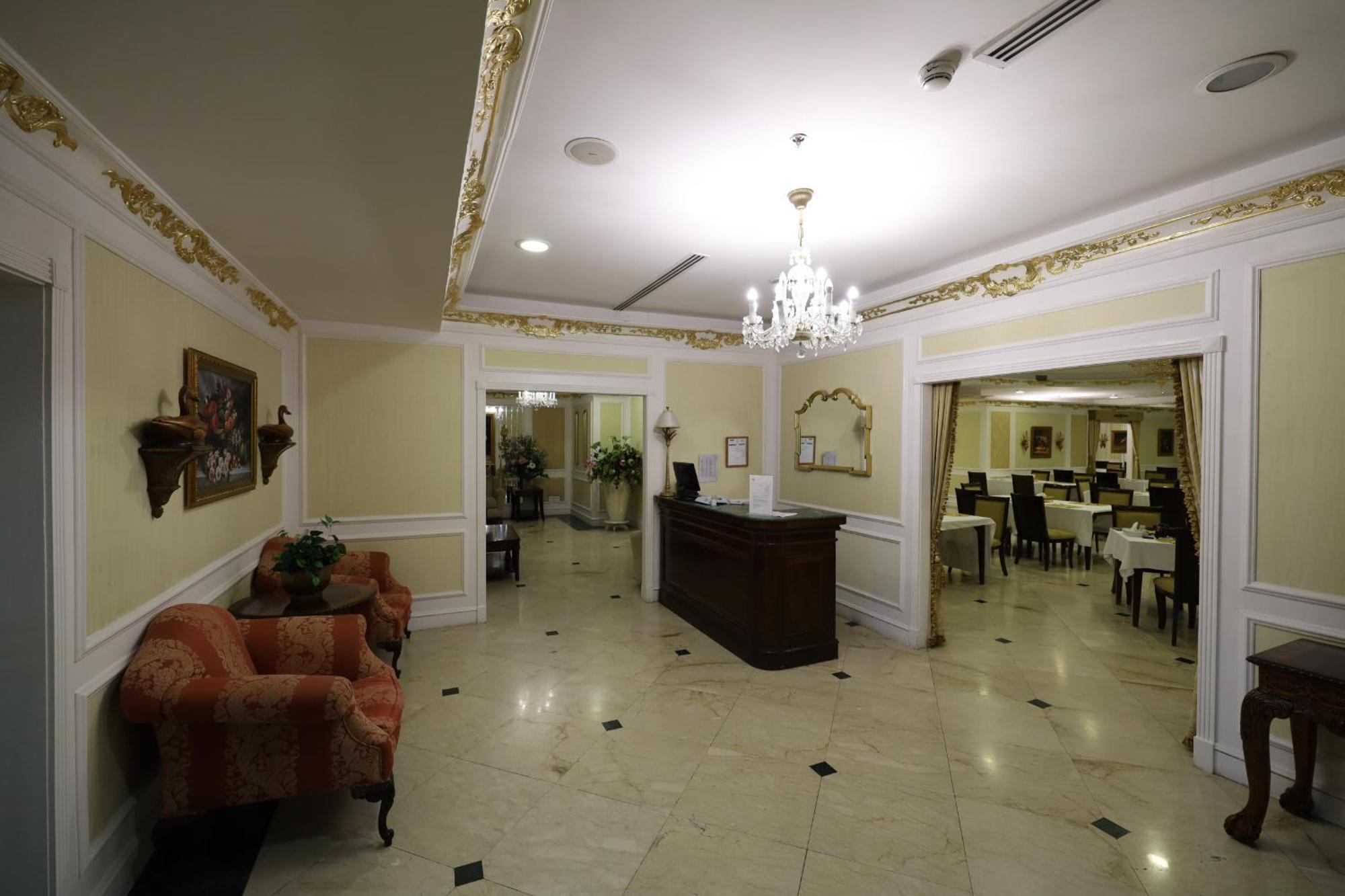 Habitat All Suites, Al Khobar Ngoại thất bức ảnh The lobby of the hotel